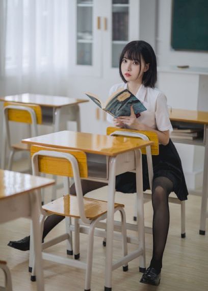 欧美高清va在线观看-中英字幕免费观看