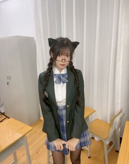 中文字幕视频在线观看不卡-免费追剧琪琪电影网