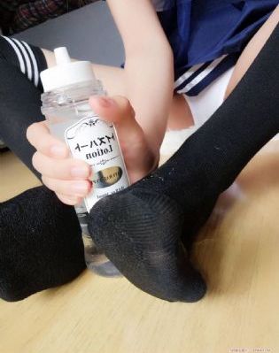 蜜臀av性久久久久蜜臀aⅴ涩爱-清晰免费观看视频