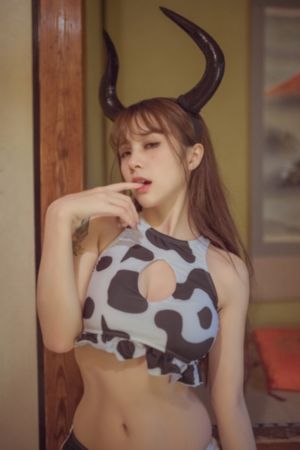 精品人妻无码专区系列久久-蓝光字幕在线手机观看